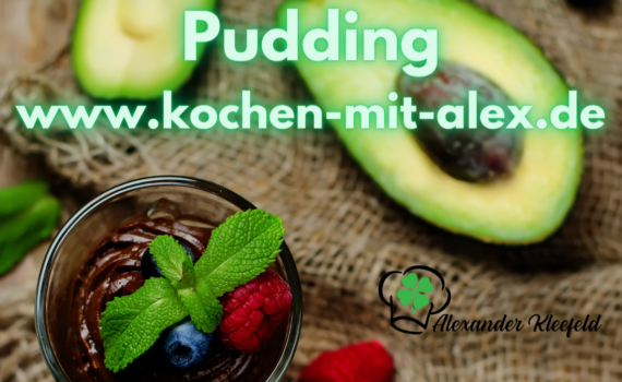 Ein schneller und gesunder Schokoladenpudding aus Avocado, perfekt als nährstoffreiches Frühstück oder süßer Snack.