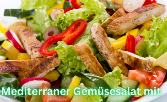 Der mediterrane Gemüsesalat mit gegrilltem Hähnchen ist ein wahres Farbenspiel auf dem Teller und bietet eine köstliche, nährstoffreiche Mahlzeit für Ihren Low Carb-Mittagstisch. Einfach in der Zubereitung und großartig im Geschmack – ein Salat, der Sie und Ihre Sinne in die Mittelmeerregion entführt!